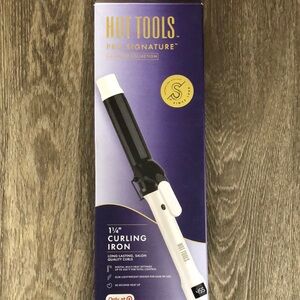 Hot Tools Pro Signature Black and White Curling Iron